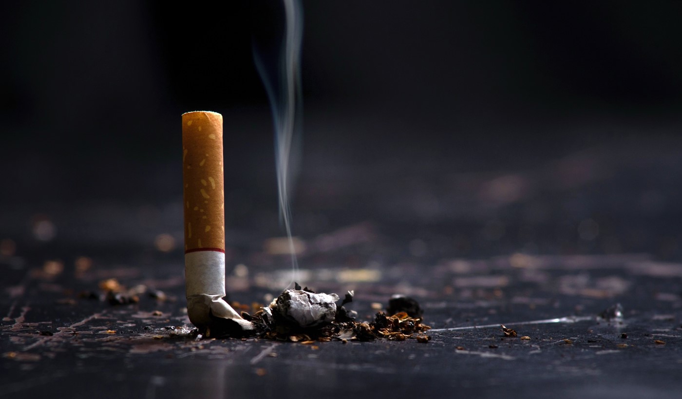 Курение в постели убивает не постепенно, а мгновенно!